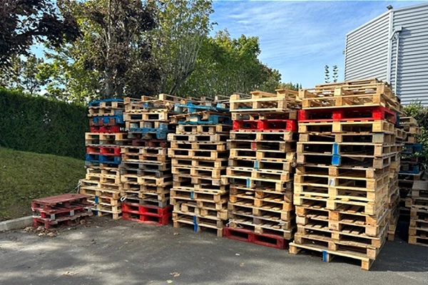 Recyclage des palettes en bois